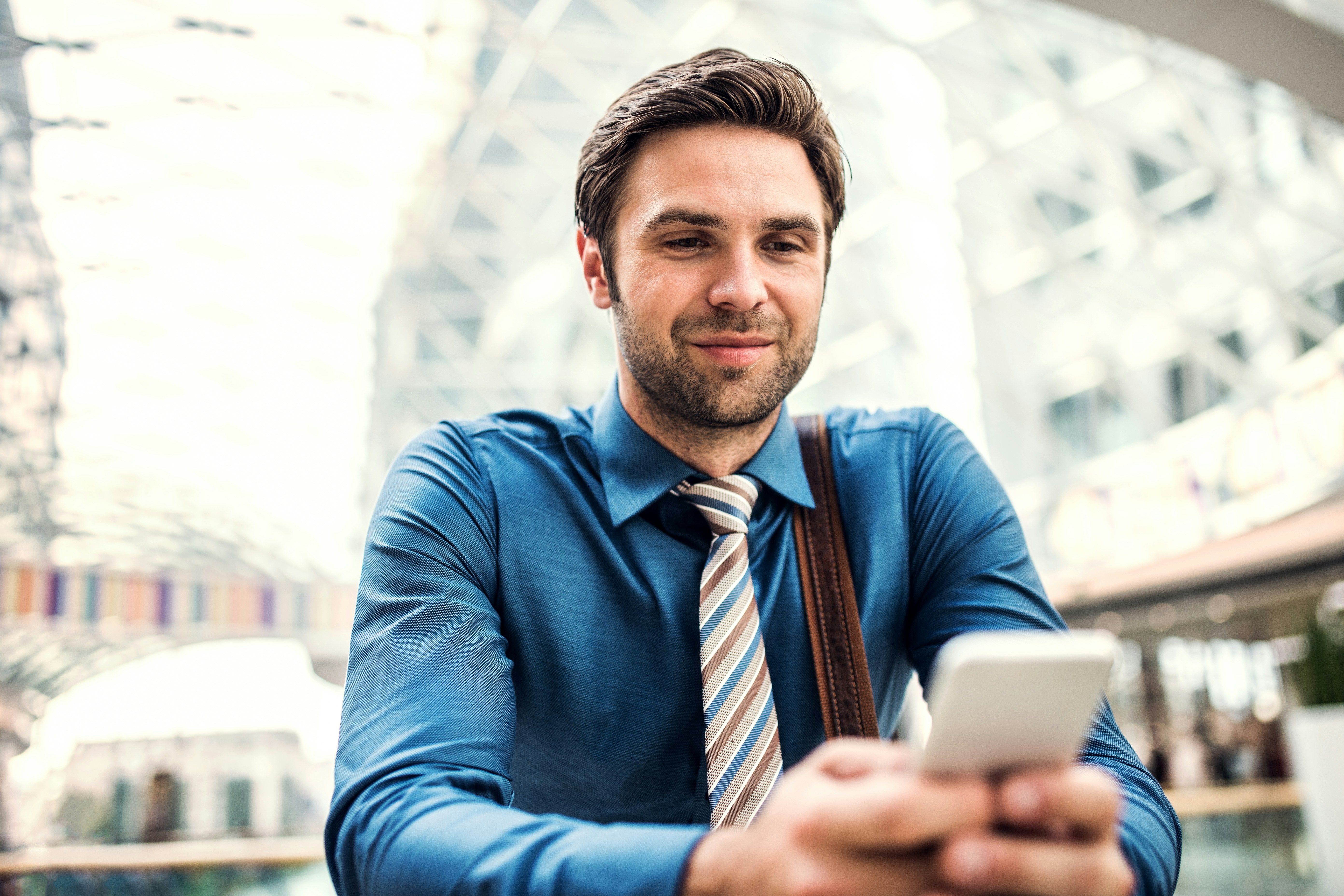 3-businessman-using-smartphone.jpg